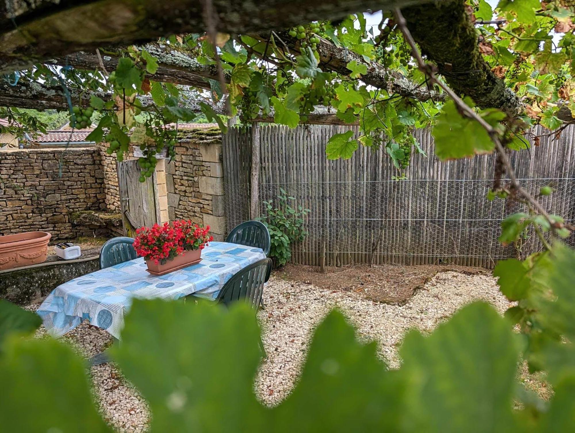 Villa La Bougie Perlee 2 Saint-Crépin-et-Carlucet Esterno foto